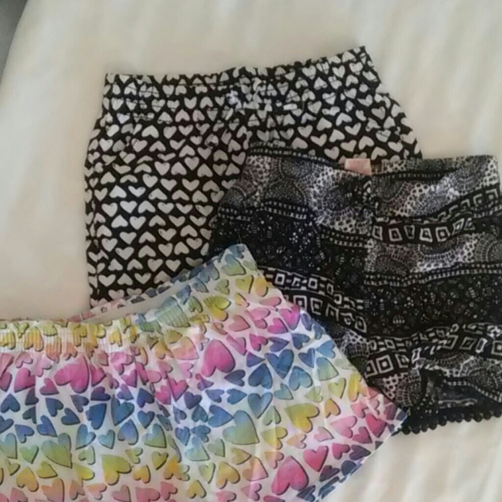 3 pairs of shorts